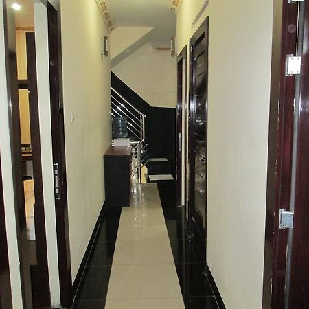 Allure Guest House Bandung Luaran gambar